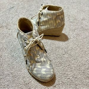 TOMS canvas wedge espadrille ankle boots